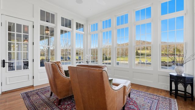 4810 Scenic Oaks Ln, Thompsons Station, TN 37179