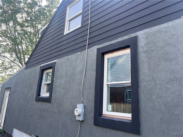 225 Russell Avenue, Salina, NY 13088