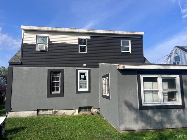 225 Russell Avenue, Salina, NY 13088