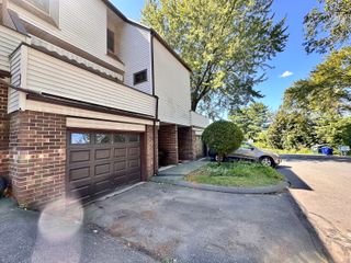 285 Queen Street 4B, Southington, CT 06489