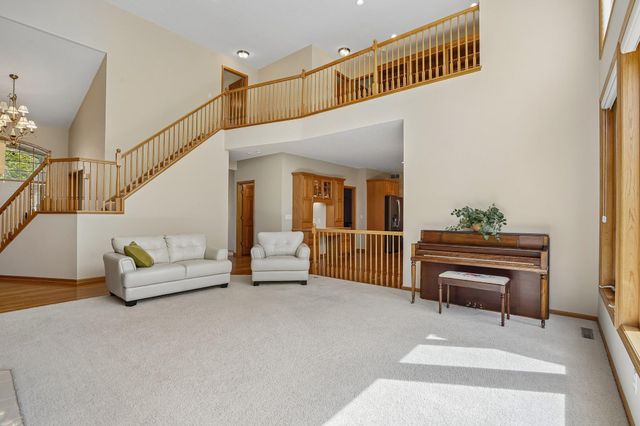 7701 Shenandoah Lane N, Maple Grove, MN 55311