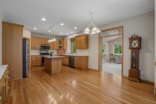7701 Shenandoah Lane N, Maple Grove, MN 55311
