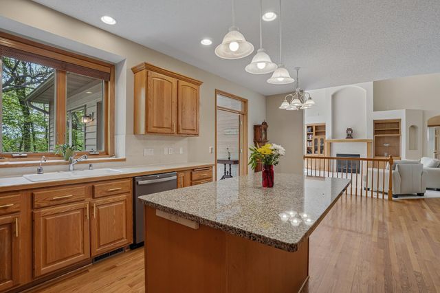 7701 Shenandoah Lane N, Maple Grove, MN 55311