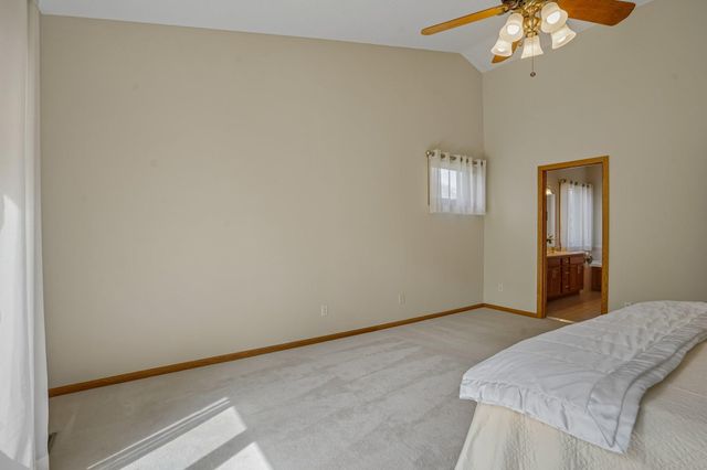 7701 Shenandoah Lane N, Maple Grove, MN 55311