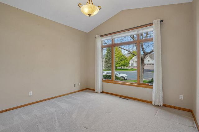 7701 Shenandoah Lane N, Maple Grove, MN 55311