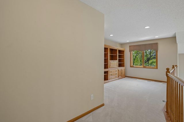 7701 Shenandoah Lane N, Maple Grove, MN 55311