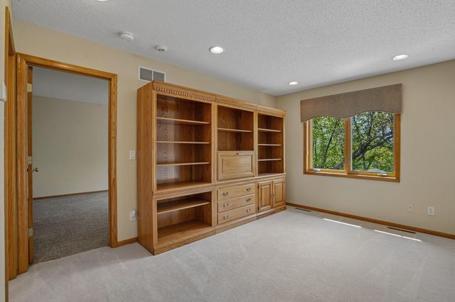 7701 Shenandoah Lane N, Maple Grove, MN 55311