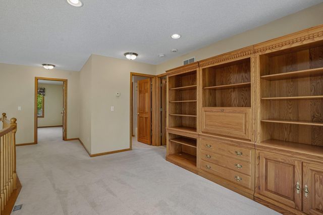7701 Shenandoah Lane N, Maple Grove, MN 55311