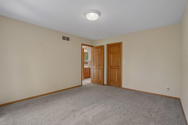 7701 Shenandoah Lane N, Maple Grove, MN 55311