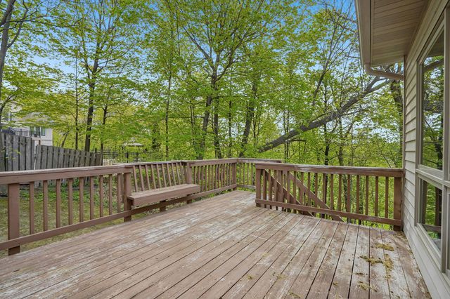 7701 Shenandoah Lane N, Maple Grove, MN 55311