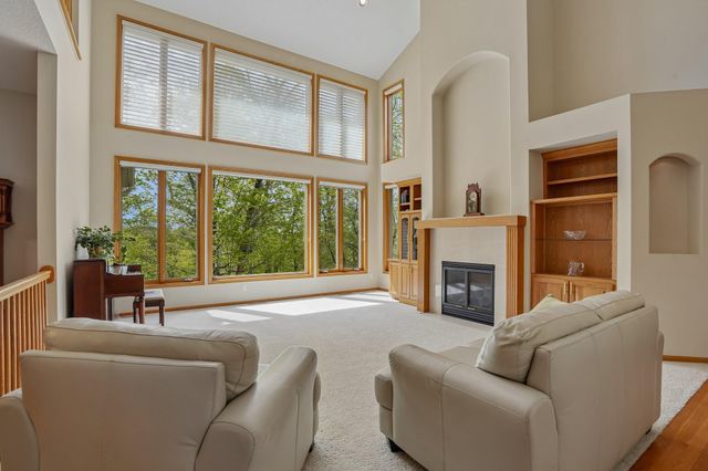 7701 Shenandoah Lane N, Maple Grove, MN 55311