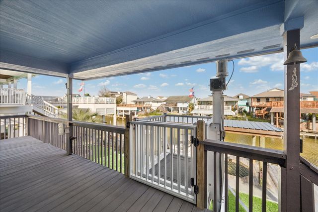 15 S Curlew Street, La Marque, TX 77568