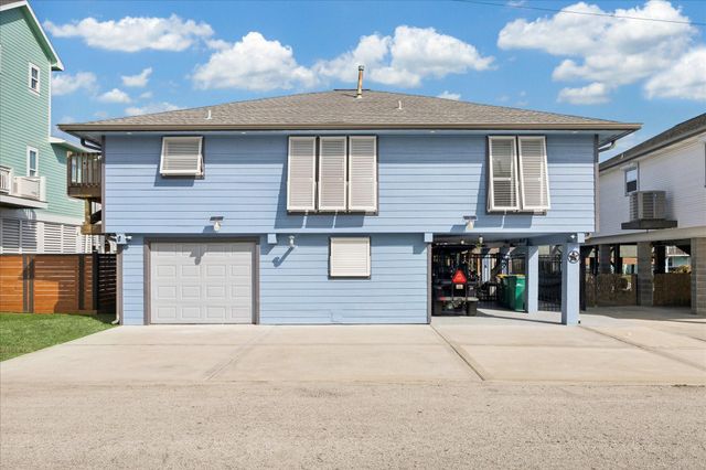 15 S Curlew Street, La Marque, TX 77568