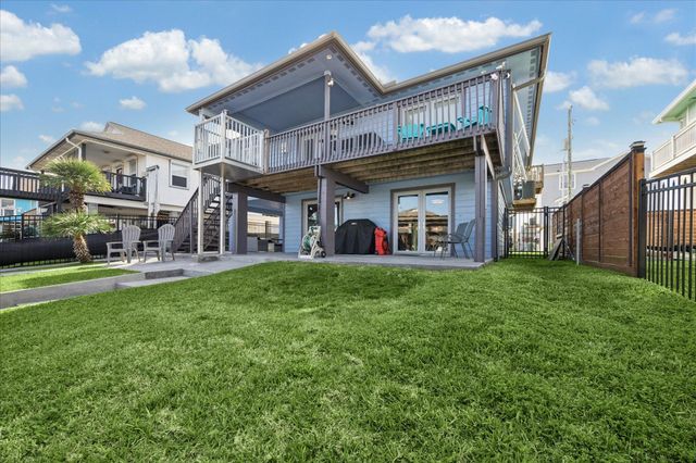 15 S Curlew Street, La Marque, TX 77568