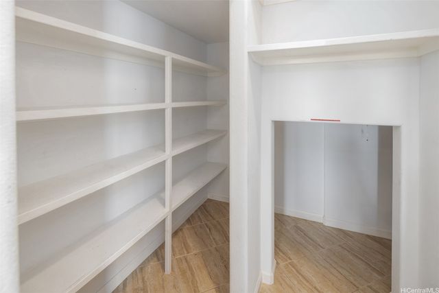 3334 Winam Avenue, Honolulu, HI 96815