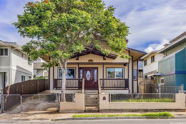 3334 Winam Avenue, Honolulu, HI 96815