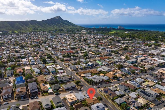 3334 Winam Avenue, Honolulu, HI 96815