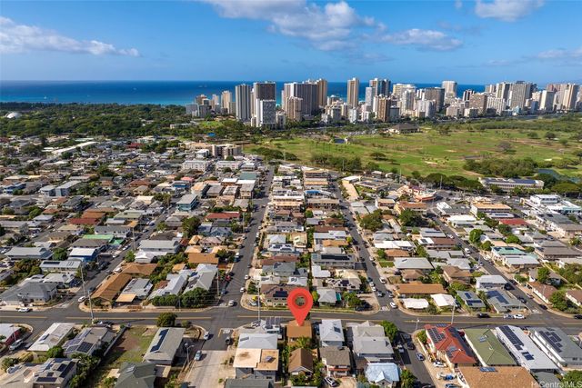 3334 Winam Avenue, Honolulu, HI 96815
