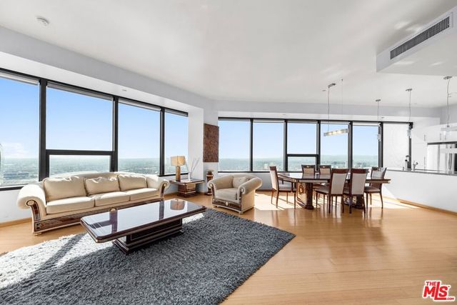 1100 Wilshire Boulevard 3508, Los Angeles, CA 90017