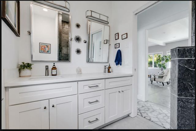 331 36th Avenue, Santa Cruz, CA 95062