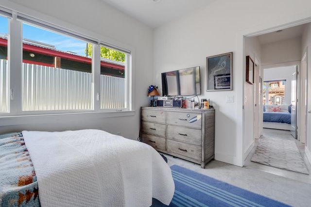 331 36th Avenue, Santa Cruz, CA 95062