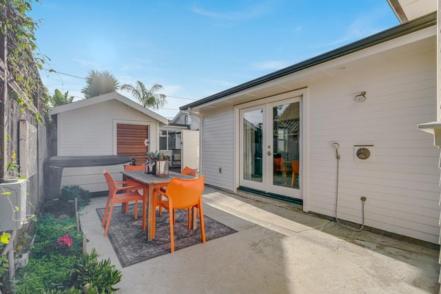 331 36th Avenue, Santa Cruz, CA 95062
