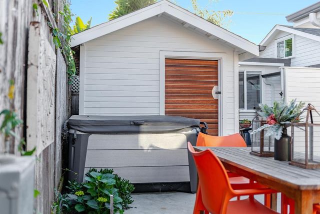 331 36th Avenue, Santa Cruz, CA 95062