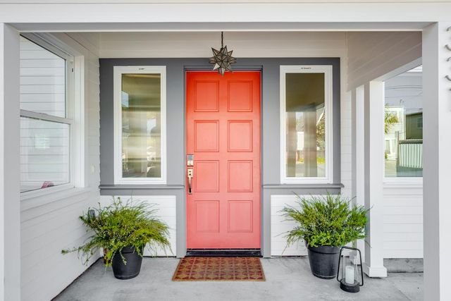 331 36th Avenue, Santa Cruz, CA 95062