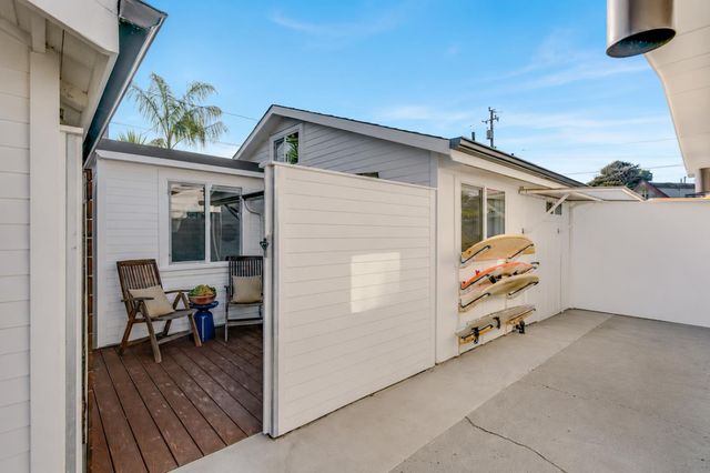 331 36th Avenue, Santa Cruz, CA 95062