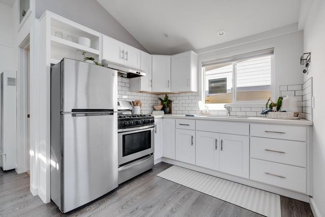 331 36th Avenue, Santa Cruz, CA 95062