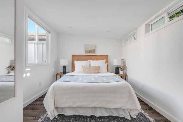 331 36th Avenue, Santa Cruz, CA 95062
