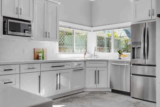 331 36th Avenue, Santa Cruz, CA 95062
