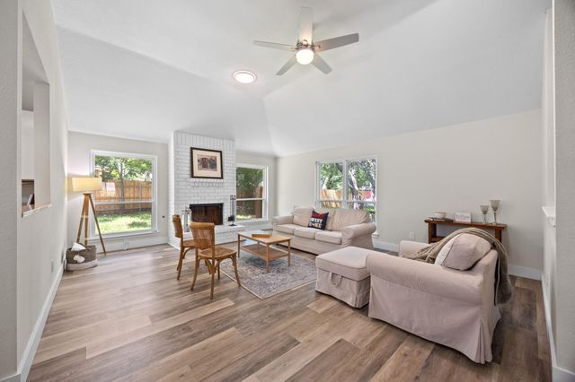 16605 Black Kettle DR, Leander, TX 78641