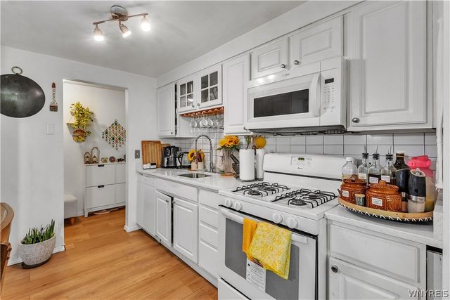 5 Cambridge G, Amherst, NY 14221