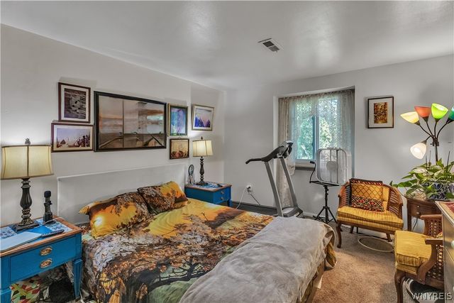 5 Cambridge G, Amherst, NY 14221
