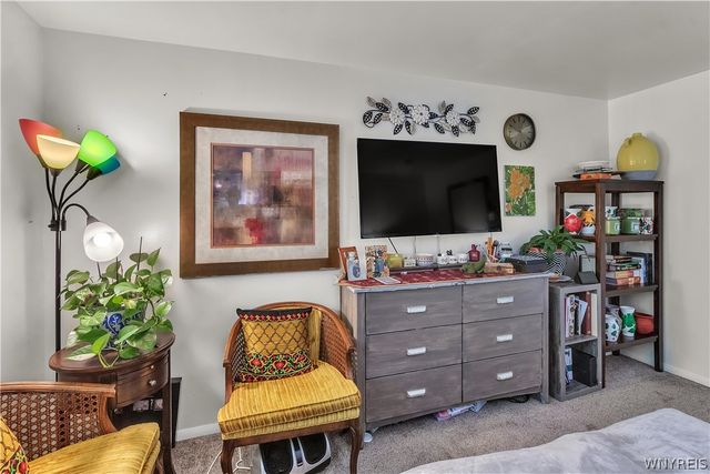 5 Cambridge G, Amherst, NY 14221