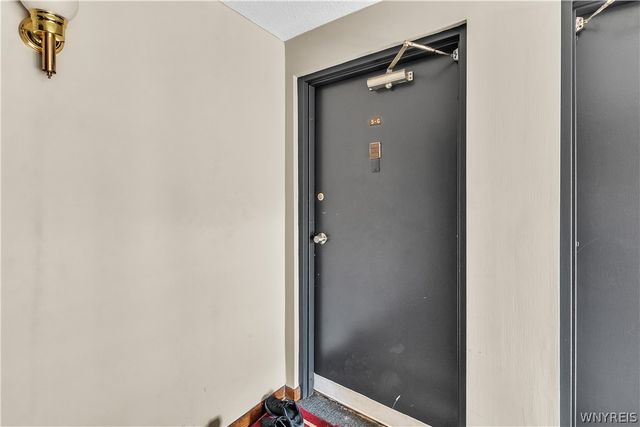 5 Cambridge G, Amherst, NY 14221