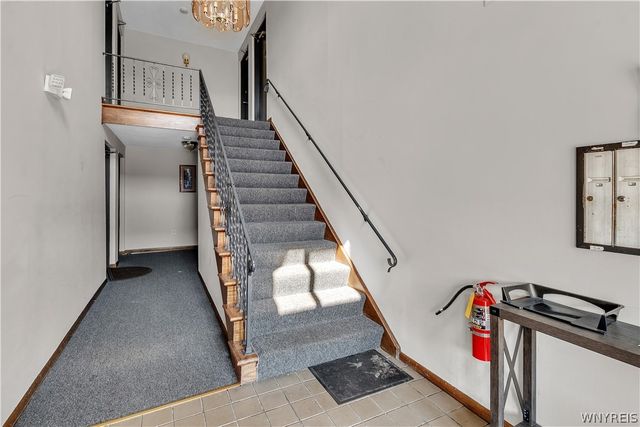 5 Cambridge G, Amherst, NY 14221