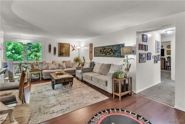 5 Cambridge G, Amherst, NY 14221