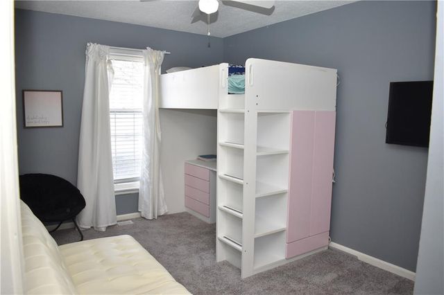 1591 W Mulberry Street, Olathe, KS 66061