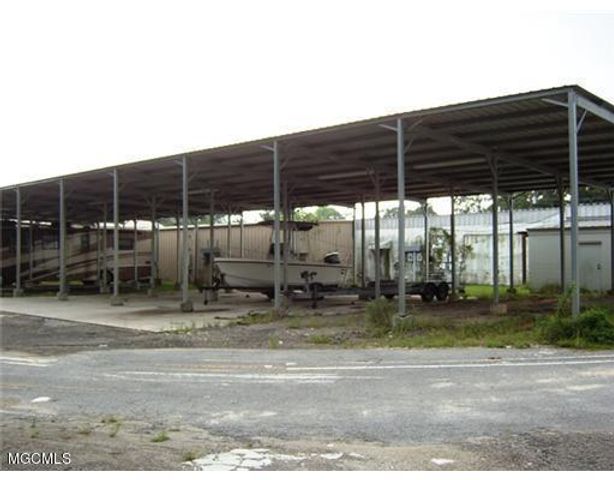 2100 14th Street, Pascagoula, MS 39567