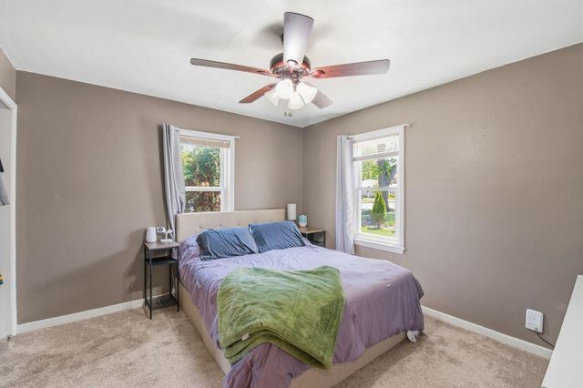 1011 HOLZER STREET, Green Bay, WI 54303