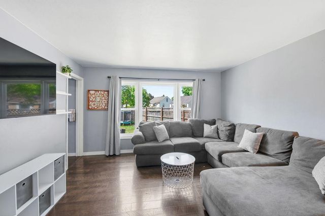 1011 HOLZER STREET, Green Bay, WI 54303