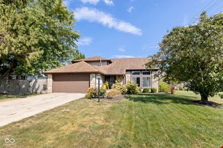 11601 Holland Drive, Fishers, IN 46038