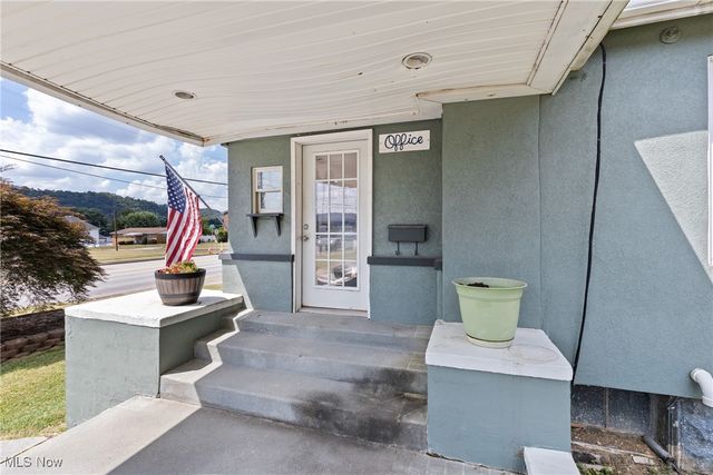 302 Wheeling Avenue, Glen Dale, WV 26038