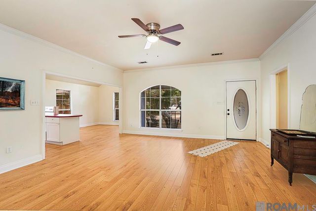 30694 Ranchero Ave, Denham Springs, LA 70726