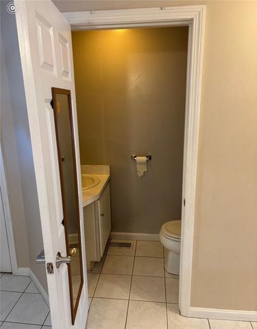 165 Holland Street 4, Cranston, RI 02920