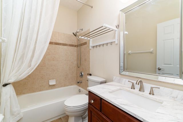 3852 Legacy Drive, Deerfield Twp., OH 45040