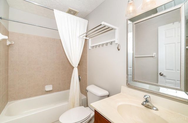 3852 Legacy Drive, Deerfield Twp., OH 45040