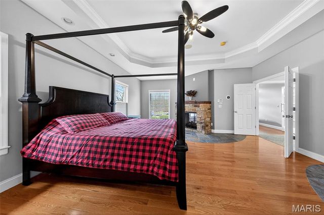 12410 Grandview Lake Drive, St Louis, MO 63127